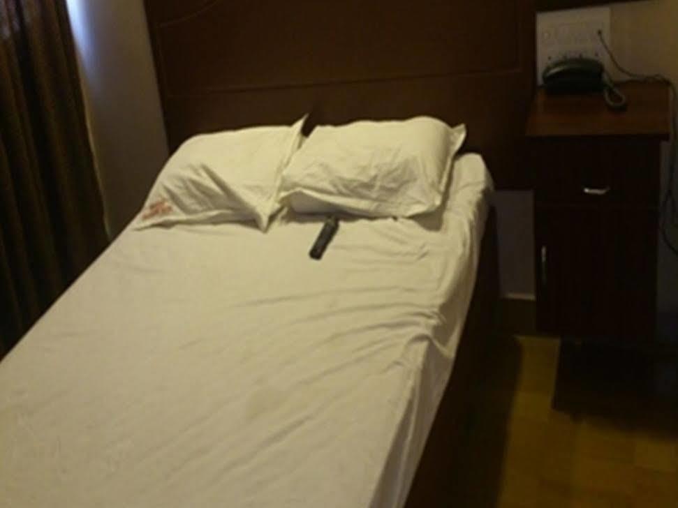 Hotel Boopathi Мадурай Экстерьер фото